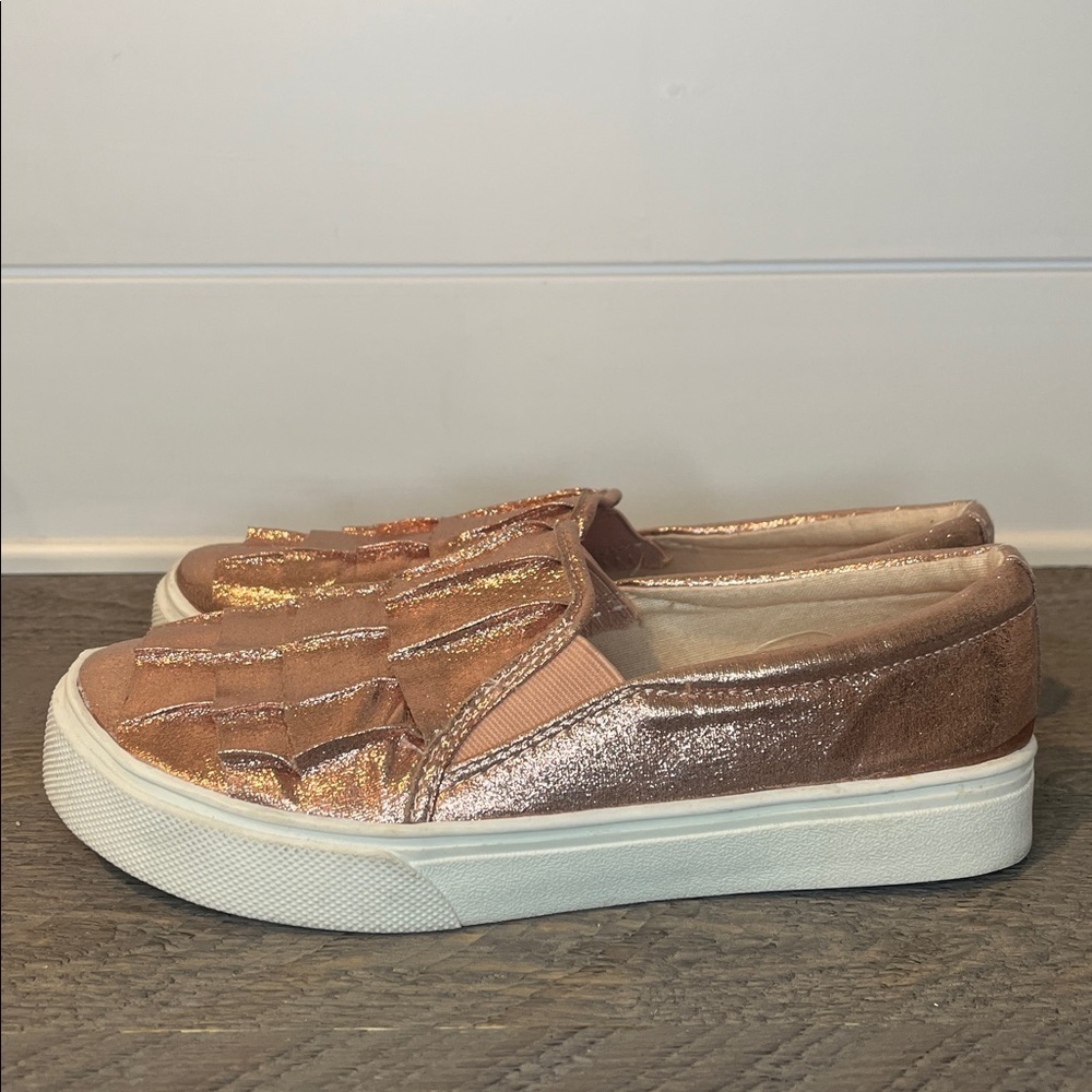 Wonder Nation Rose Gold and White Girls Sneakers with Ruffled Design - Size 5 - Picture 7 of 10
